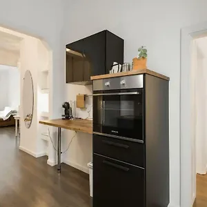 Ελέγξτε τη διαθεσιμότητα